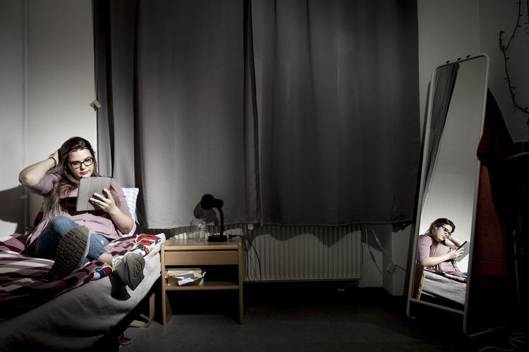 »Det er vildt demotiverende at studere hjemmefra. Jeg spiser, sover og studerer i det samme rum«, siger Sibilė Šinkūnaitė om tiden som international studerende i et coronaramt Danmark.  Foto: Jens Hartmann Schmidt/POLFOTO