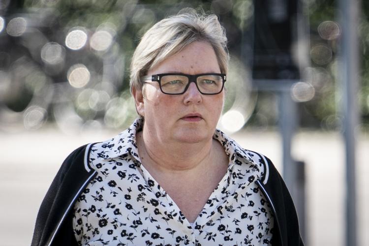 Lykke Sørensen, tidligere afdelingschef i Udlændinge- og Integrationsministeriet, blev torsdag igen afhørt i Instrukskommissionen. Hun er et centalt vidne i sagen om ordningen om at tvangsadskille alle asylpar, hvor den ene er under 18 år gammel uden hjemmel i loven. Det skete, mens Inger Støjberg (V) var integrationsminister.  Foto: Niels Christian Vilmann/Ritzau Scanpix