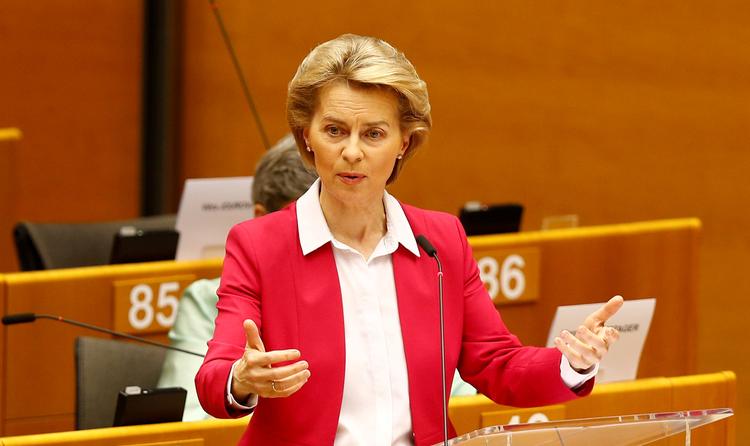     Ursula von der Leyen beder Trump genoverveje beslutningen om at trække USA ud af WHO. Foto: Johanna Geron/Ritzau Scanpix