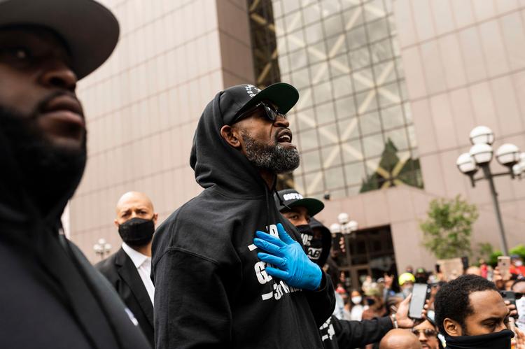     MINNEAPOLIS, MN - MAY 29: Former NBA player Stephen Jackson speaks at a protest in response to the police killing of George Floyd outside the Hennepin County Government Center on May 29, 2020 in Minneapolis, Minnesota. Jackson, who was friends with George Floyd, spoke at a press conference before joining the protest. Stephen Maturen/Getty Images/AFP == FOR NEWSPAPERS, INTERNET, TELCOS &amp; TELEVISION USE ONLY ==   Foto: Stephen Maturen/Ritzau Scanpix