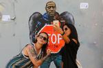 I Barcelona er der også blevet malet street art til ære for George Floyd. Foto: Pau Barrena/Ritzau Scanpix
