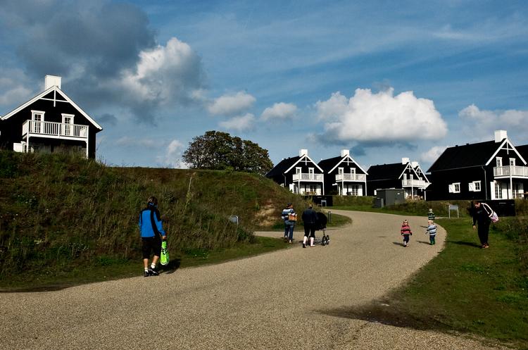 Flere danske sommerhusejere vælger denne sommer at bruge deres sommerhus selv i stedet for at leje det ud (arkivfoto). Foto: Martin Kurt Haglund/POLFOTO
