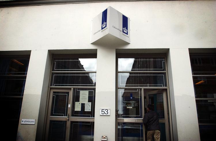  Over 40 medarbejdere i Udlændingestyrelsen, hvis navne antyder en muslimsk baggrund, er hængt ud med navn, billede og LinkedIn-profil på Facebook.  Foto: Kim Agersten/POLFOTO