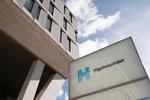 Rigshospitalet har udskudt flere end 4.000 operationer under coronaepidemien. Først i 2021 vil puklen være afviklet, forventer hospitalsdirektør Per Christiansen. Foto: Johannes Skov Andersen Pol