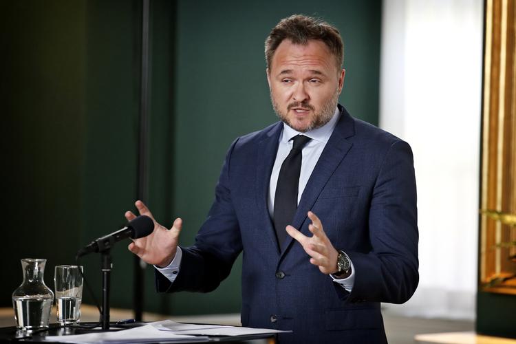 Klima-, energi- og forsyningsminister Dan Jørgensen (S) har landet en aftale om affaldssortering.   Foto: Jens Dresling/POLFOTO