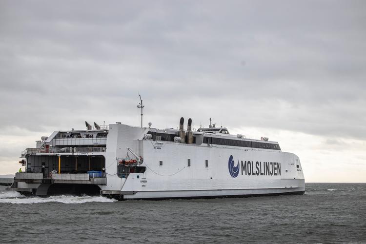 Som en del af sommerpakken foreslår regeringen gratis færgesejlads for bløde trafikanter i hele juli.  Foto: Jens Hartmann Schmidt/POLFOTO