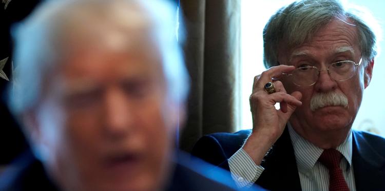 Donald Trump forsøger ihærdigt at få stoppet sin tidligere nationale sikkerhedsrådgiver John Boltons bog 'The Room Where It Happened'.  Foto: Kevin Lamarque/Ritzau Scanpix