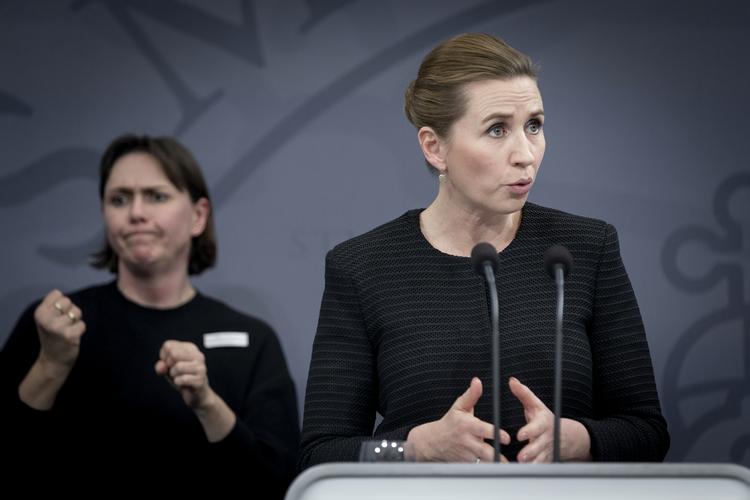 11. marts fortalte Mette Frederiksen, hvordan store dele af Danmark ville lukke ned på kort tid. Foto: Mads Nissen/POLFOTO