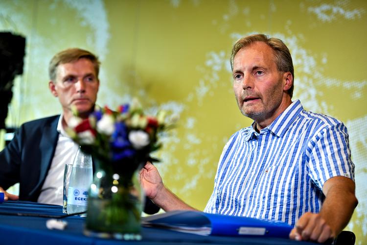 Partiformand Kristian Thulesen Dahl og gruppeformand Peter Skaarup holder pressemøde ved Dansk Folkepartis sommergruppemøde i Rebild sidste år.   Foto: Ernst van Norde