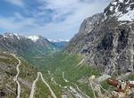 Øverst på Trollstigen tilbyder det arkitektoniske udsigtspunkt nærkontakt med den overvældende natur. Foto: Anne Strange Stelzner