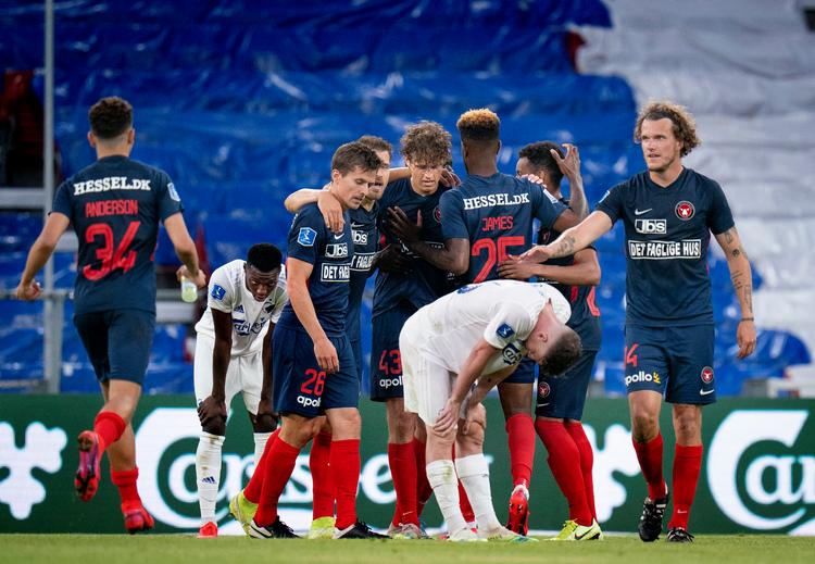  FC Midtjylland spillere efter superligakampen i Parken. Foto: Liselotte Sabroe/Ritzau Scanpix