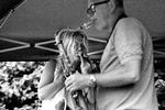 Katrine Madsen og saxofonisten Hans Ulrik var tydeligt glade for atter at kunne spille for et publikum.  Foto: Finn Frandsen