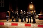 Mens vold, indbrud og hærværk ligger markant lavere end de forrige tre år, ligger husspektakler over. Foto: Thomas Borberg/POLFOTO