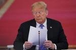  Trump i østværelset i Det Hvide Hus i søndags: 'Det blev jeg ikke briefet om'. Men det var han åbenbart alligevel. blevet... Foto: Mandel Ngan/Ritzau Scanpix