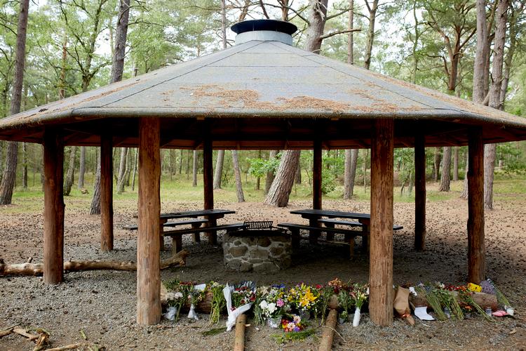 En 28-årig mand med afrikanske rødder fra Sjælland blev tirsdag den 24. juni fundet dræbt ved en shelterplads i Nordskoven på Bornholm.  Foto: Pelle Rink/Ritzau Scanpix