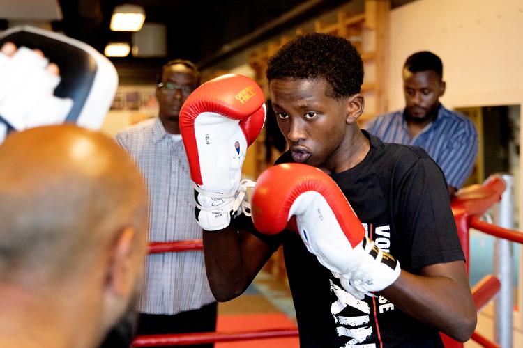 Mustafa Ali har bokset, siden han var 13 år. Far og bror var med, da han i foråret blev jysk mester.  Foto: Finn Frandsen/POLFOTO