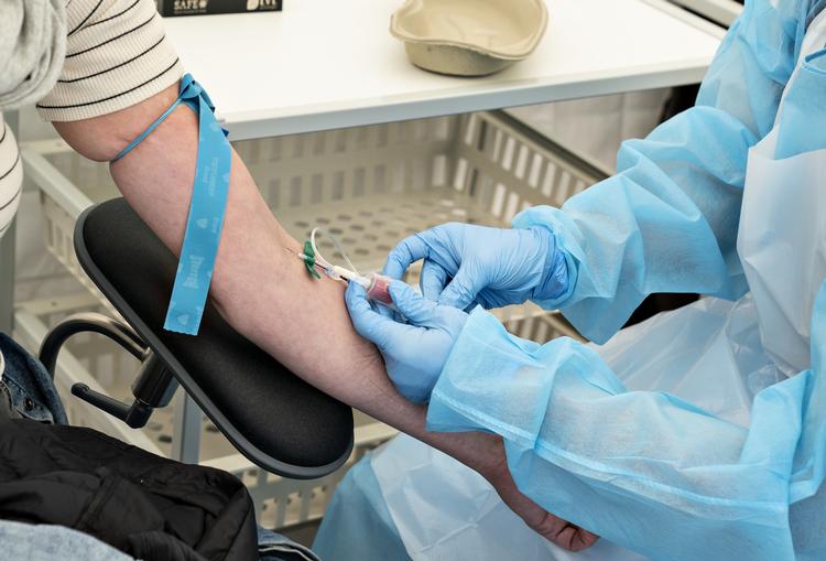 Antallet af indlagte med coronavirus i Danmark er igen faldet. Tre færre er indlagt så det samlede tal nu er 29. Der er samtidig registreret et nyt dødsfald blandt coronasmittede.  Foto: Henning Bagger/Ritzau Scanpix