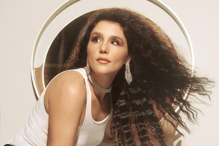 Jessie Ware light_prfoto_Universal