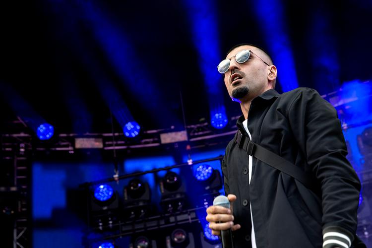 Rapperen Sivas gav koncert på opvarmningsscenen Apollo Countdown på Roskilde Festival 2014. Foto: Peter Klint/POLFOTO