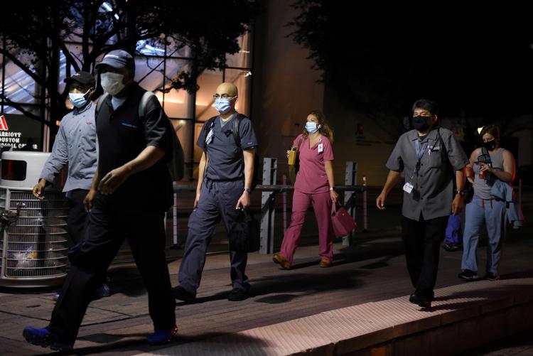 De ansatte på Texas Medical Center har travlt for tiden. Texas er en af de hårdest ramte stater under corona-epidemien. Foto: Callaghan O'hare/Ritzau Scanpix