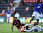  Callum Wilson blev nedlagt af Ndidi.  Foto: Glyn Kirk/Ritzau Scanpix