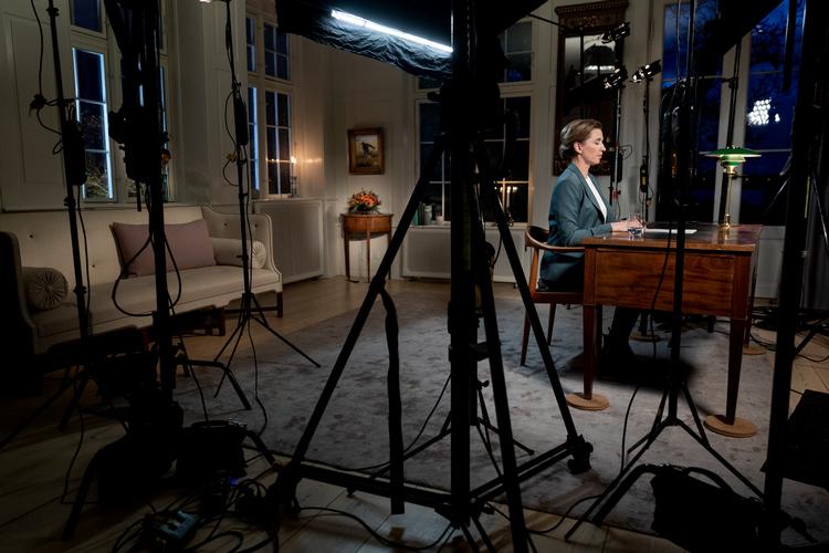     Statsminister Mette Frederiksen (S) varslede i sin nytårstale en ny kurs for indsatsen over for udsatte børn. Men 'Barnets Lov', som regeringen foreslår, møder nu hård modvind fra en gruppe fagfolk.  Foto: Mads Nissen/POLFOTO