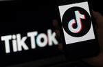 I første kvartal af 2020 blev TikTok den mest downloadede app nogensinde. Foto: Olivier Douliery/Ritzau Scanpix