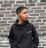 Chief har freestylerappet, siden hun var 14. Hun blev opdaget på sin hemmelige Instagramprofil, hvor hun delte hårdtslående videoer. 