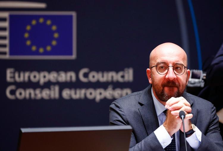 EU-præsident Charles Michel forsøge at skabe fremskridt i de fastlåste forhandlinger ved at lokke med mere lån og mindre tilskud. Foto: Francois Lenoir/Ritzau Scanpix
