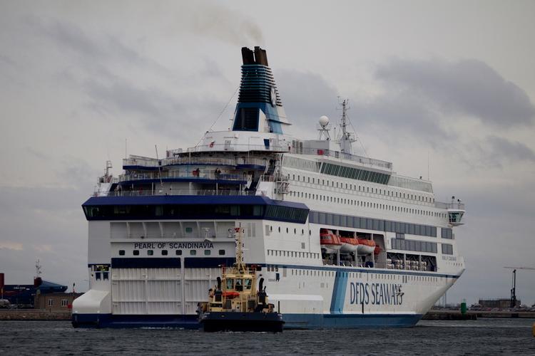 'Pearl Seaways' , som tidligere hed 'Pearl of Scandinavia', sejler sammen med 'Crown Seaways' på ruten København-Frederikshavn-Oslo. Foto: Peter Hove Olesen/POLFOTO