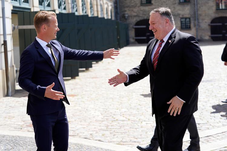 USA's udenrigsminister, Mike Pompeo, mødtes for kort tid siden med udenrigsminister Jeppe Kofod (S), Grønlands naalakkersuisoq for udenrigsanliggender, Steen Lynge, og Færøernes landsstyremedlem for udenrigsanliggender, Jenis av Rana. Foto: Niels Christian Vilmann/Ritzau Scanpix