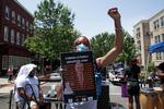 Amerikaner protesterer onsdag den 22. juli for en forlængelse af økonomisk understøttelse til arbejdsløse i USA's hovedstad, Washington D.C.  Foto: Jonathan Ernst/Ritzau Scanpix
