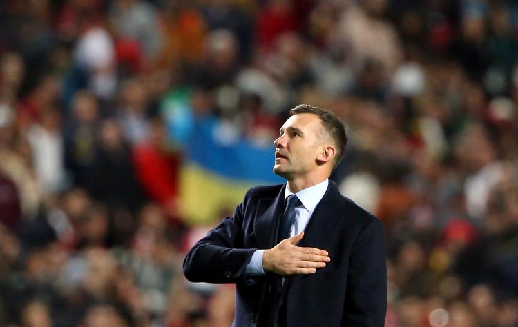 Den ukrainske landstræner Andriy Shevchenko er blandt de hårdt ramte af læge Anton Hudaevs død som følge af coronavirus. Foto: Armando Franca/Ritzau Scanpix