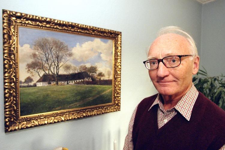 Læge Erik Münster, kendt som skribenten bag flere bøger og lægebrevkasser i en række danske og nordiske aviser og ugeblade, er død i en alder af 90 år.  Foto: Claus Lunde/Ritzau Scanpix