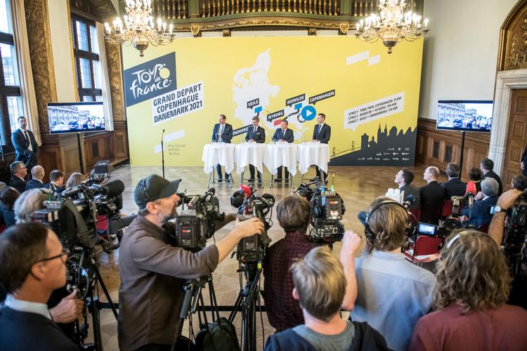 Tour de Frances starten i Danmark i 2021 blev lanceret på et pressemøde på Københavns Rådhus i februar sidste år. Siden har coronapandemien kastet planerne godt og grundigt i vejret. Foto: Mads Claus Rasmussen/Ritzau Scanpix