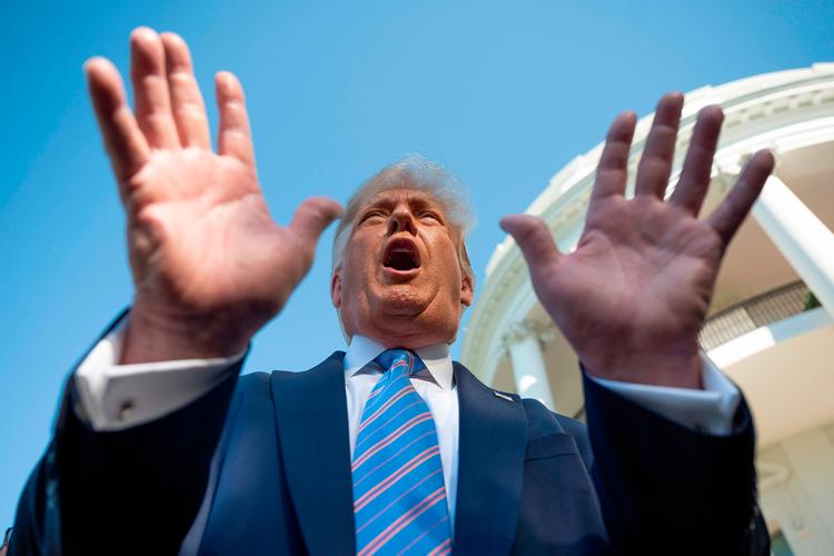 Trump har længe sået tvivl om valget 3. november, som han kalder manipuleret. Nu siger han, at det bør udsættes. Foto: Jim Watson/Ritzau Scanpix