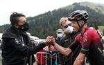 På vej mod sejren i Route d’Occitanie fik Egan Bernal (tv.) værdifuld hjælp af den firdobbelte Tour de France-vinder Chris Froome (th.). Foto: Guillaume Horcajuelo/Ritzau Scanpix