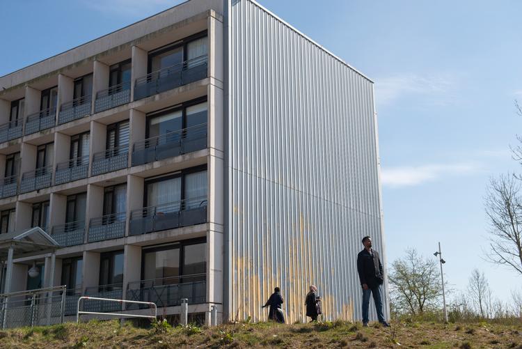 Gellerupparken i Aarhus Kommune er et af de steder i landet, hvor der er en tæt koncentration af indvandrere, og hvor mange personer bor i samme lejlighed.  Foto: Stine Rasmussen