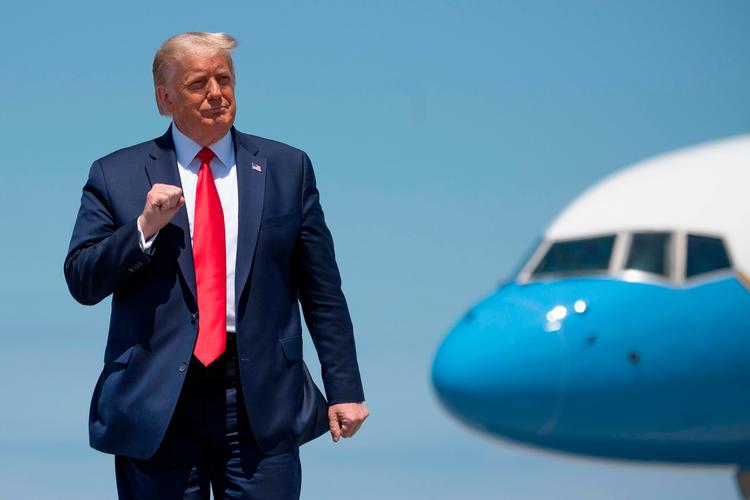 Donald Trump ankom torsdag til Cleveland i Ohio for at tale om økonomi og jobs. Men på et valgmøde begyndte han pludselig at tale om religion. Foto: Jim Watson/Ritzau Scanpix