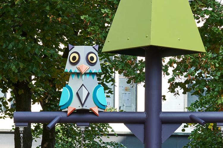 En kunstugle er over sommeren blevet stjålet fra sin plads i Indre by. Nu håber kunstner bag, at det bliver leveret tilbage i god stand. Pr-foto Torben Petersen