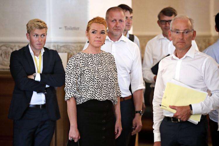 Politikerne har hele aftenen forhandlet på Christiansborg men uden at det er lykkedes at lande en aftale.  Foto: Jens Dresling/POLFOTO