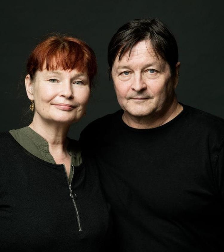 Lise Ringhof og Erik Valeur har skrevet en indigneret slægtsroman, med sans for menneskers længsler og hemmeligheder. Foto: Gutkind/Robin Skjoldborg 