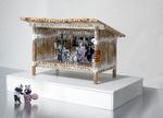 Foto: Sebastian Hedevang: 'Bao Bao' (2018). Skulptur i bambus, gipsgaze, skumpap, laserprint, pvc, flamingo. 40x25x25