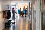Coronakrisen har vist, at færre elever i klassen har en positiv effekt, siger Olsen Dyhr. Står det til SF, skal klasseloftet sænkes til maksimalt 24 elever per klasse. Foto: Niels Christian Vilmann/Ritzau Scanpix