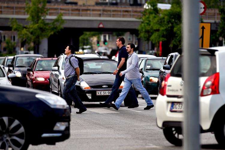 Mange uheld kommer ikke til myndighedernes kendskab. Det kan betyde, at indsatsen for at gøre vejene sikrere rammer ved siden af, advarer forskere. Foto: Jacob Ehrbahn/POLFOTO