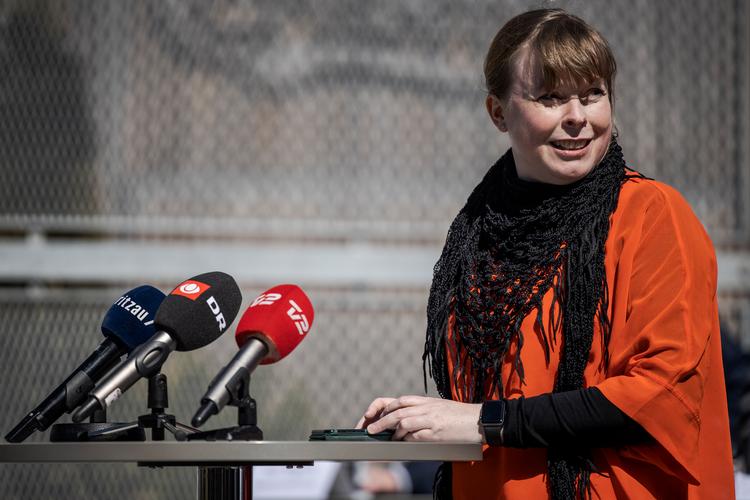 Jeg håber inderligt, at opgaven kan komme længere op i bunken hos kulturministeren. At hun vil bære fanen frem i rækken af samlede kulturpolitiske prioriteringer. For det giver betydelig mening, specielt for en centrum-venstre-orienteret kulturpolitik, at foretage en kulturpolitisk drejning, der sikrer folkeoplysende tilbud i øjenhøjde med folket og samtiden, skriver John Meinert Jakobsen i dette debatindlæg.  Foto: Jens Hartmann Schmidt/POLFOTO