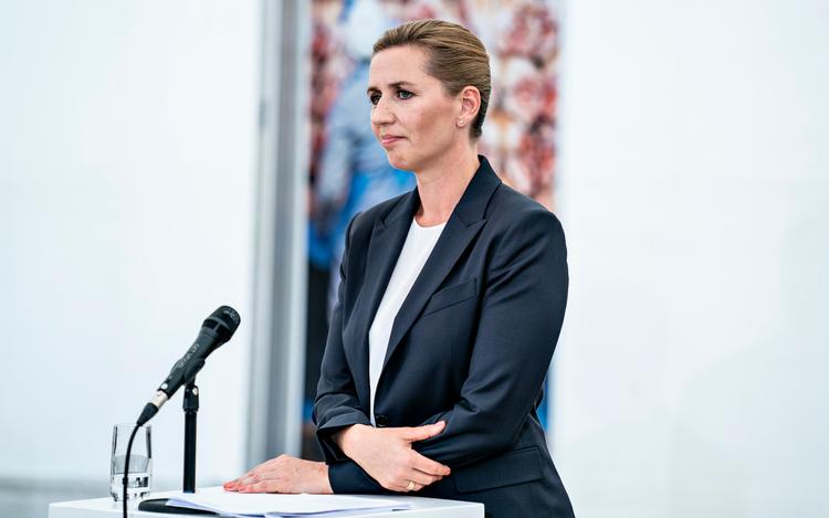 Regeringen præsenterede i går sit længe ventede udspil om tidlig pension for nedslidte. Det skete på Danish Crowns slagteri i Horsens. Foto: Henning Bagger/Ritzau Scanpix