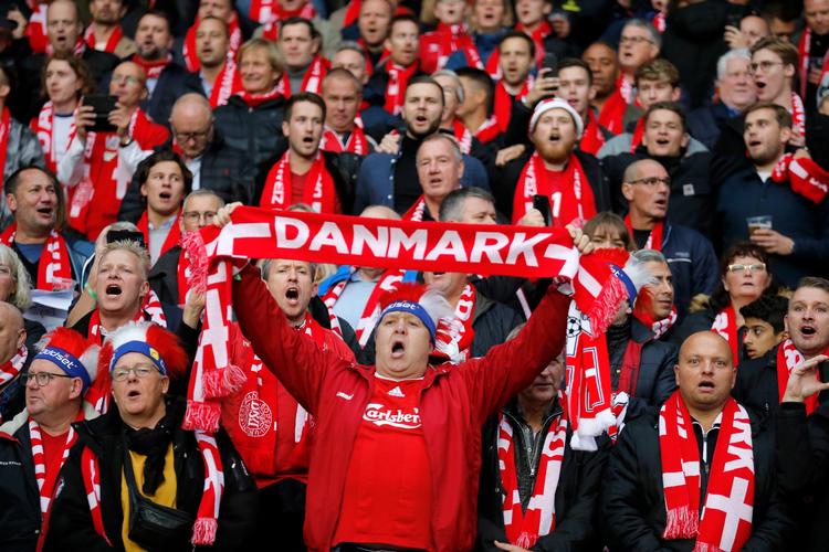 DBU vil have flere danske roligans i Parken i de kommende år. Foto: Jens Dresling/POLFOTO