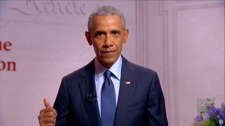Konsekvenserne af Trumps fiasko som præsident er enorme, sagde Barack Obama på Demokraternes partikonvent natten til torsdag dansk tid. Foto: Pool/Ritzau Scanpix