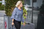     Tidligere vicedirektør i Udlændingestyrelsen Lene Vejrum ankommer til afhøring i Instrukskommissionen i Retten på Frederiksberg. Her forklarede hun, at hun telefonisk fik besked på at adskille alle aylpar med en mindreårig. Foto: Martin Sylvest/Ritzau Scanpix